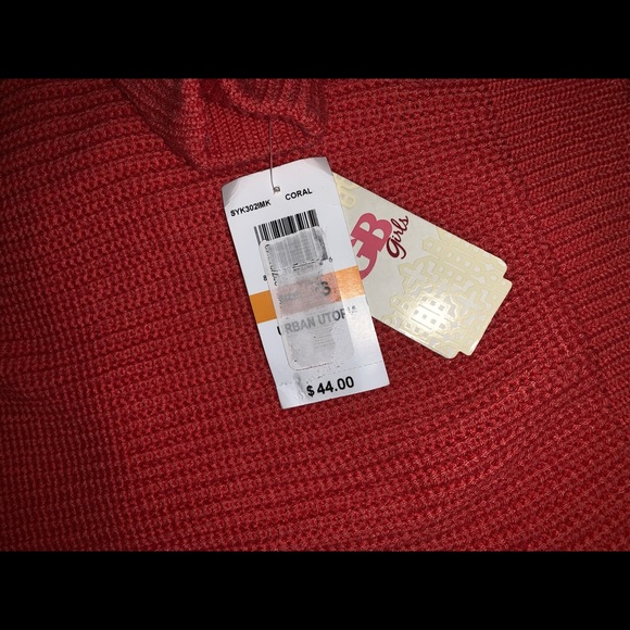 ❌❌ SOLD❌❌GB Girl sweater - Picture 5 of 6